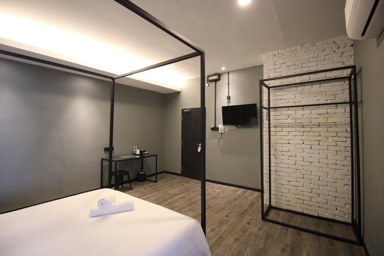 68 Boutique Hotel Sitiawan Exterior foto